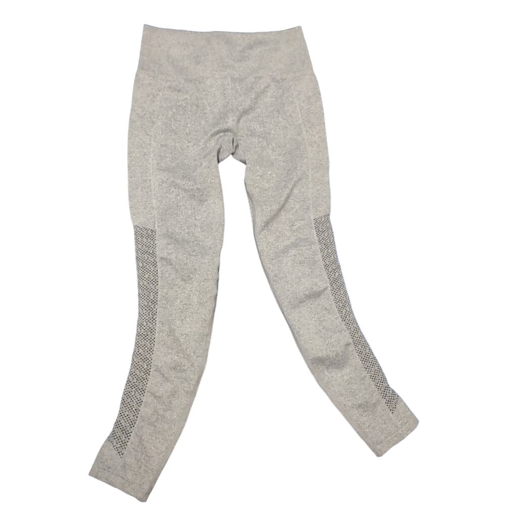 Fabletics gray cropped athletic yoga pants size‎ small